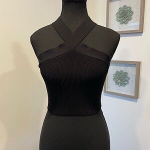 Never Worn! Aritzia Babaton Sculpt Ribbed Criss Cross Crop Top